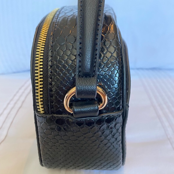 CALL IT SPRING Mini Top Handle Bag - Picture 5 of 9